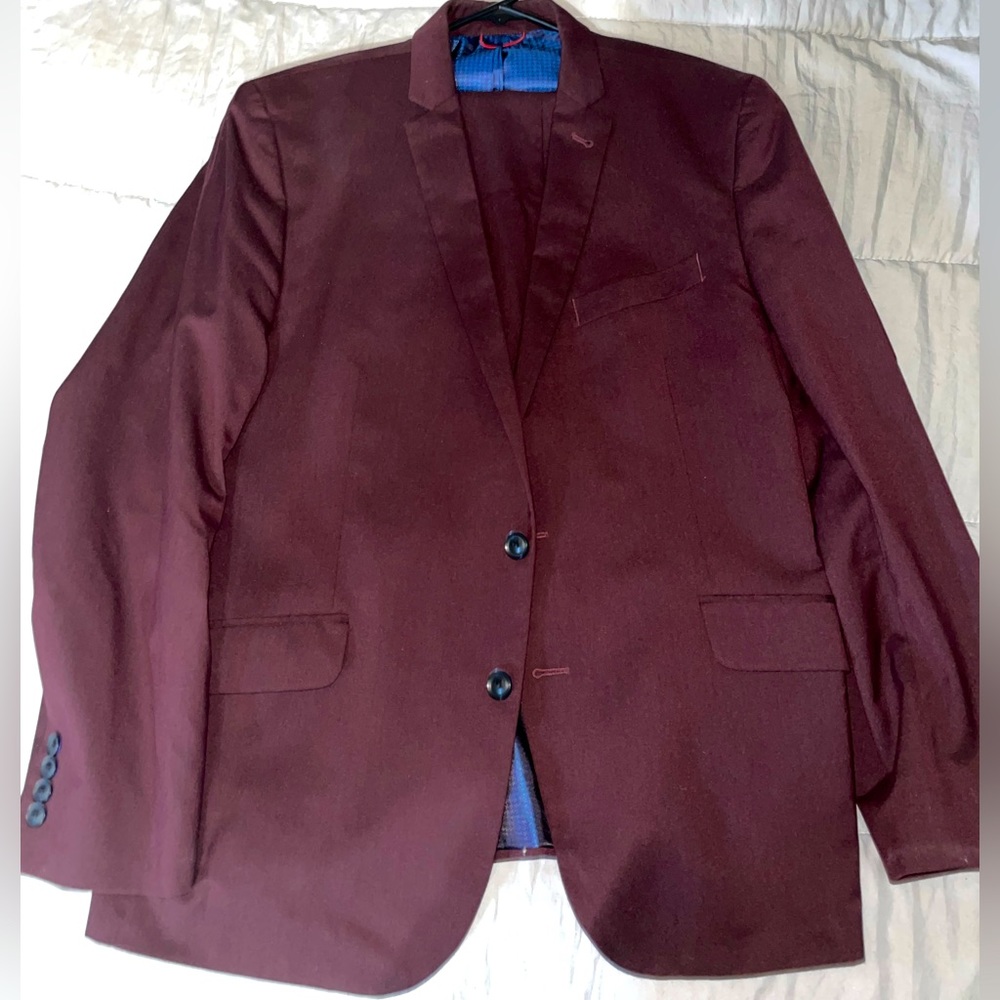 Billy London 42R Burgundy Suit